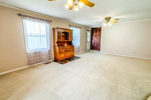 Tiny photo for 1914 Versailles Drive, Kokomo, IN 46902 (MLS # 202540183)
