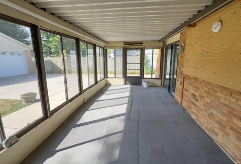 Tiny photo for 1914 Versailles Drive, Kokomo, IN 46902 (MLS # 202540183)