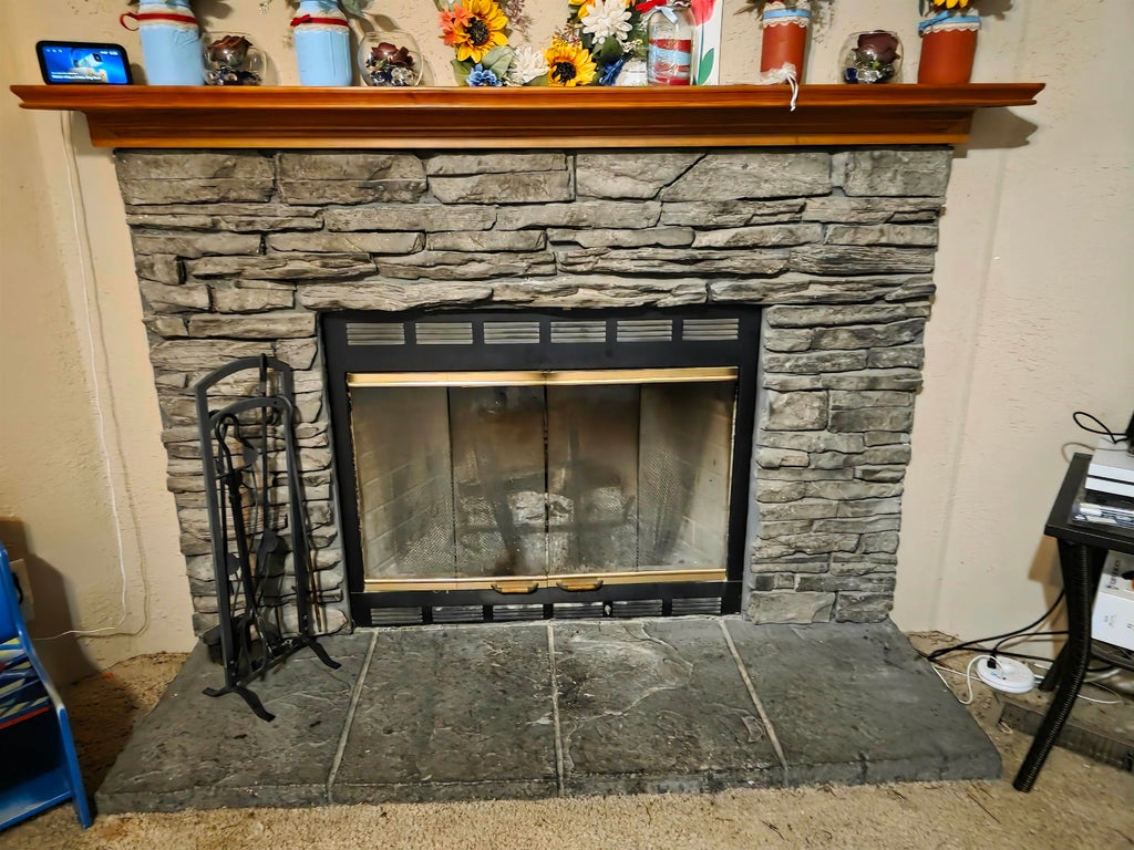 Photo of 5812 E 100 N, Angola, IN 46703 (MLS # 202625049)