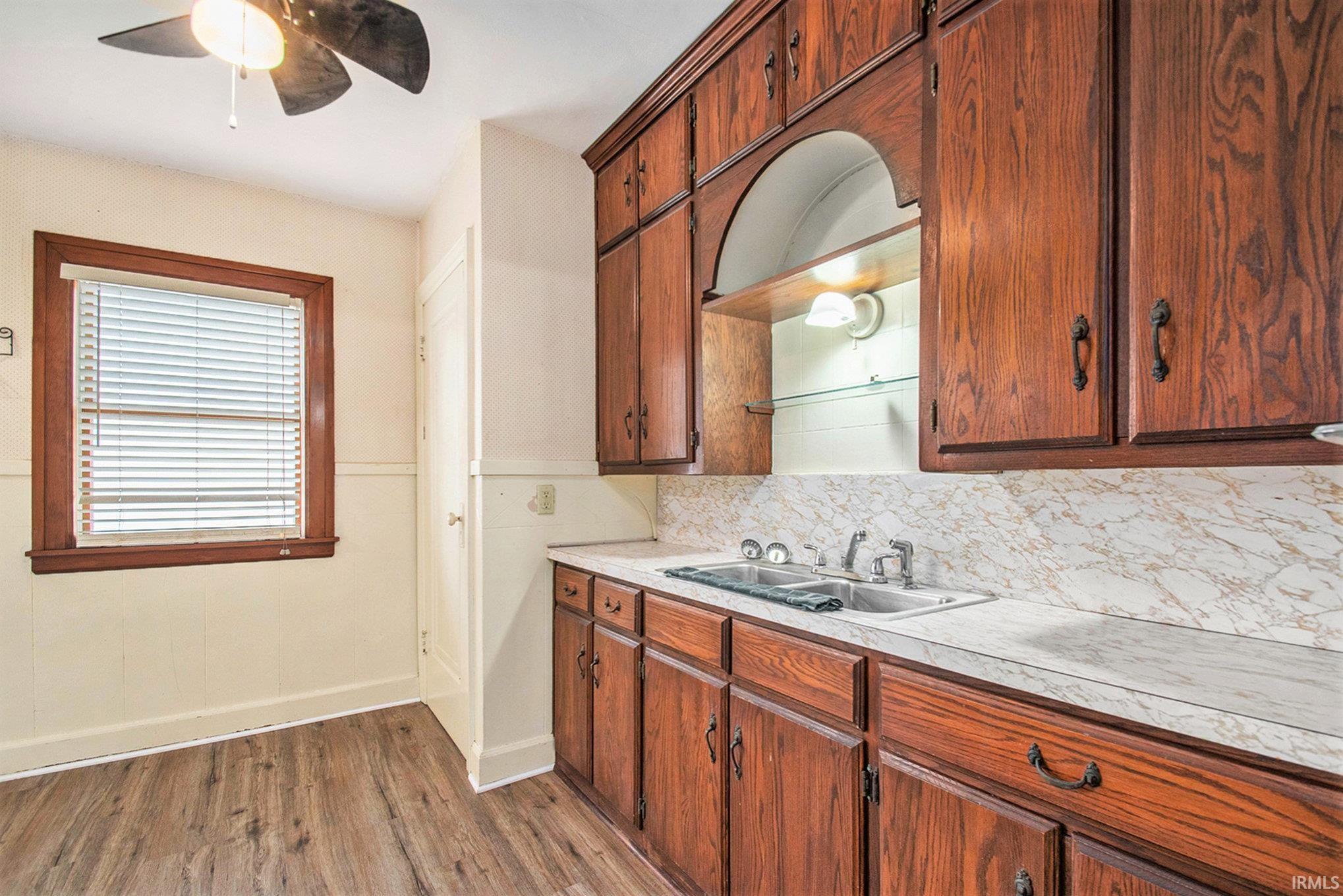 South Bend, Indiana 46615, United States, 2 Bedrooms Bedrooms, ,1 BathroomBathrooms,Residential,Pending,106896