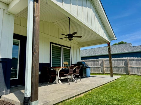 Tiny photo for 444 13th Street, Mitchell, IN 47446 (MLS # 202620725)