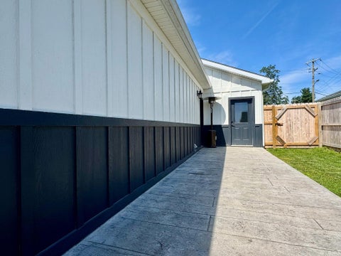 Tiny photo for 444 13th Street, Mitchell, IN 47446 (MLS # 202620725)