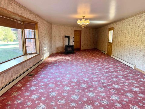 Tiny photo for 6925 E County Road 625 N, Twelve Mile, IN 46988 (MLS # 202542528)
