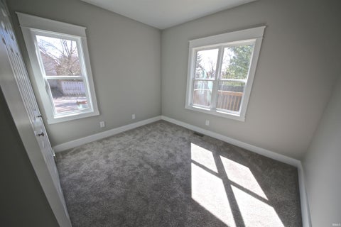 Tiny photo for 1612 E Camby Court #W-H, Bloomington, IN 47401 (MLS # 202641186)