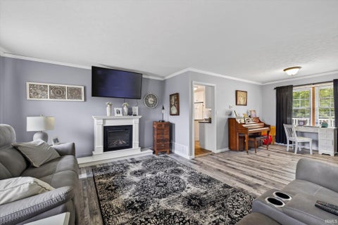 Tiny photo for 1243 Bellgrade Avenue, Loogootee, IN 47553 (MLS # 202630675)