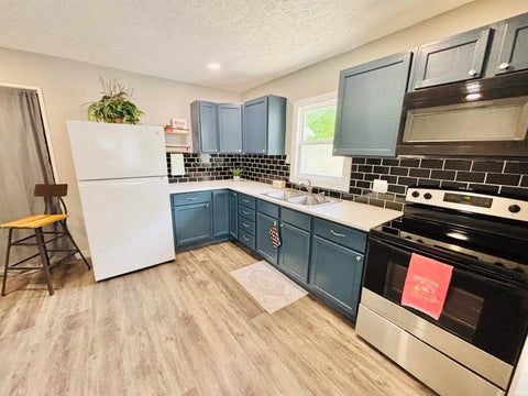 Tiny photo for 3134 Longlois Drive, Lafayette, IN 47904 (MLS # 202622368)