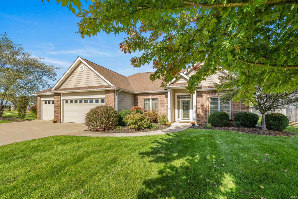 Photo of 5321 San Georgio Cove, Fort Wayne, IN 46845 (MLS # 202639211)