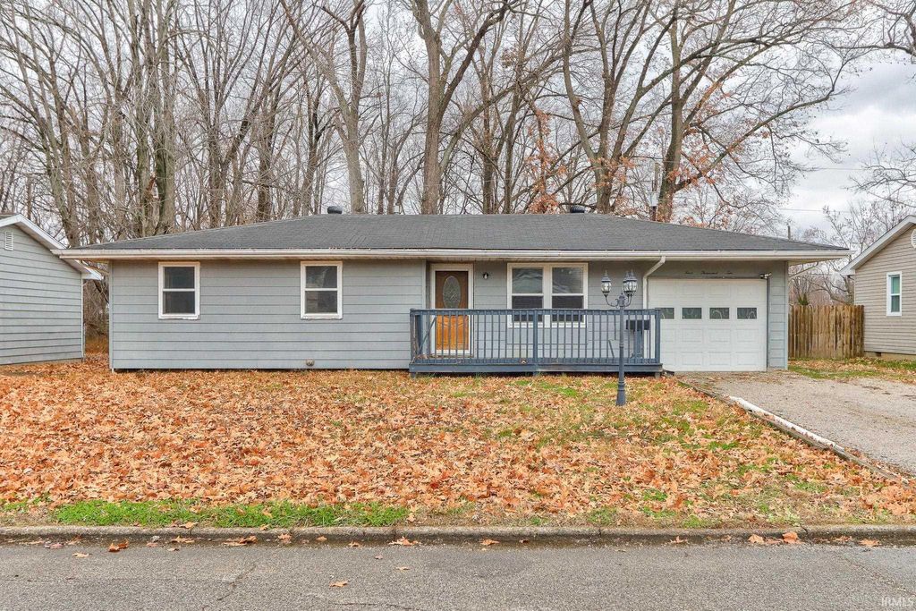 Photo of 4010 Kathleen Avenue, Evansville, IN 47714 (MLS # 202548695)
