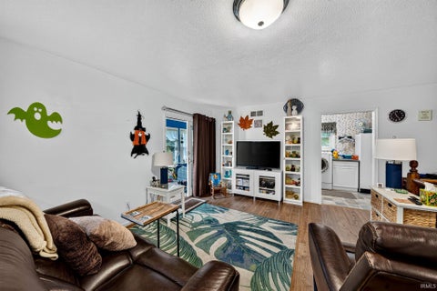 Tiny photo for 57271 Sandy Pine Trail, South Bend, IN 46619 (MLS # 202642208)