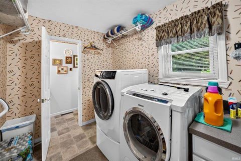 Tiny photo for 57271 Sandy Pine Trail, South Bend, IN 46619 (MLS # 202642208)