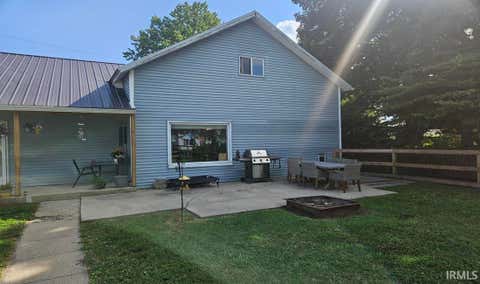 Tiny photo for 605 E Jackson Street, Flora, IN 46929 (MLS # 202630783)