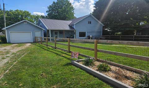 Tiny photo for 605 E Jackson Street, Flora, IN 46929 (MLS # 202630783)