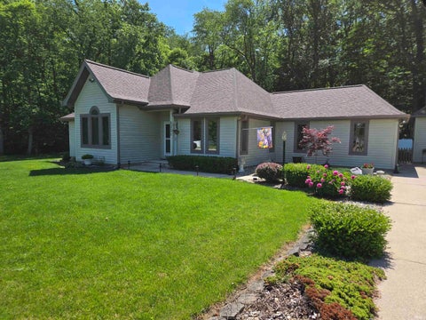 Photo of 5231 Kings Court CT, Logansport, IN 46947 (MLS # 202637561)