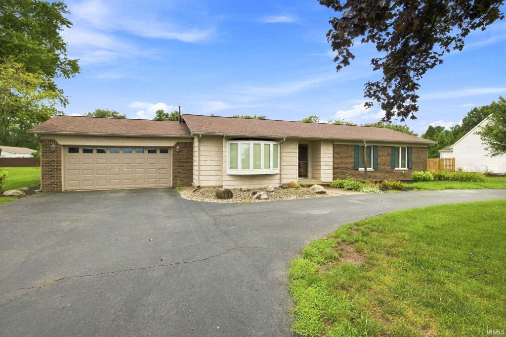 Photo of 4612 Marimak Drive, Lafayette, IN 47905 (MLS # 202633061)