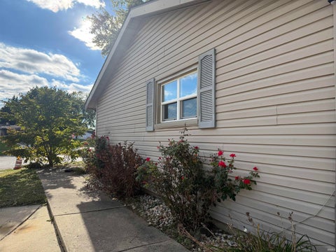 Tiny photo for 5215 Mohawk Drive, Kokomo, IN 46902 (MLS # 202644035)