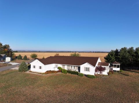 Photo of 410 N 200 W, Winamac, IN 46996 (MLS # 202606571)