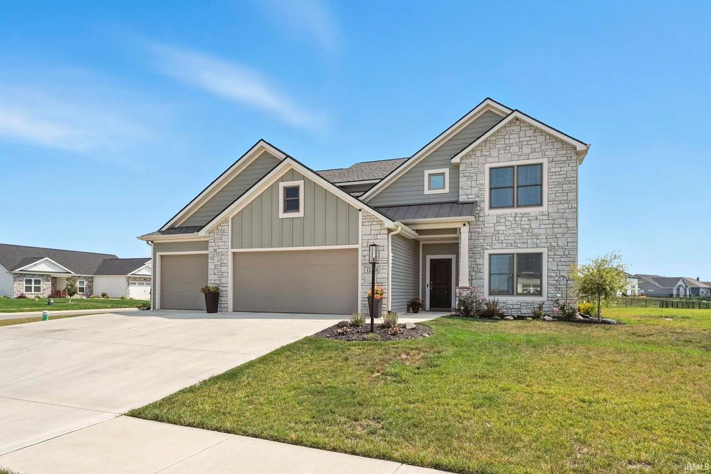 Photo of 1268 Lieto Lane, Fort Wayne, IN 46818 (MLS # 202547912)