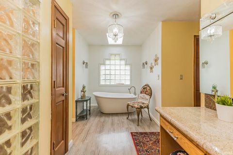 Tiny photo for 4808 N Camelot Drive, Muncie, IN 47304 (MLS # 202541275)