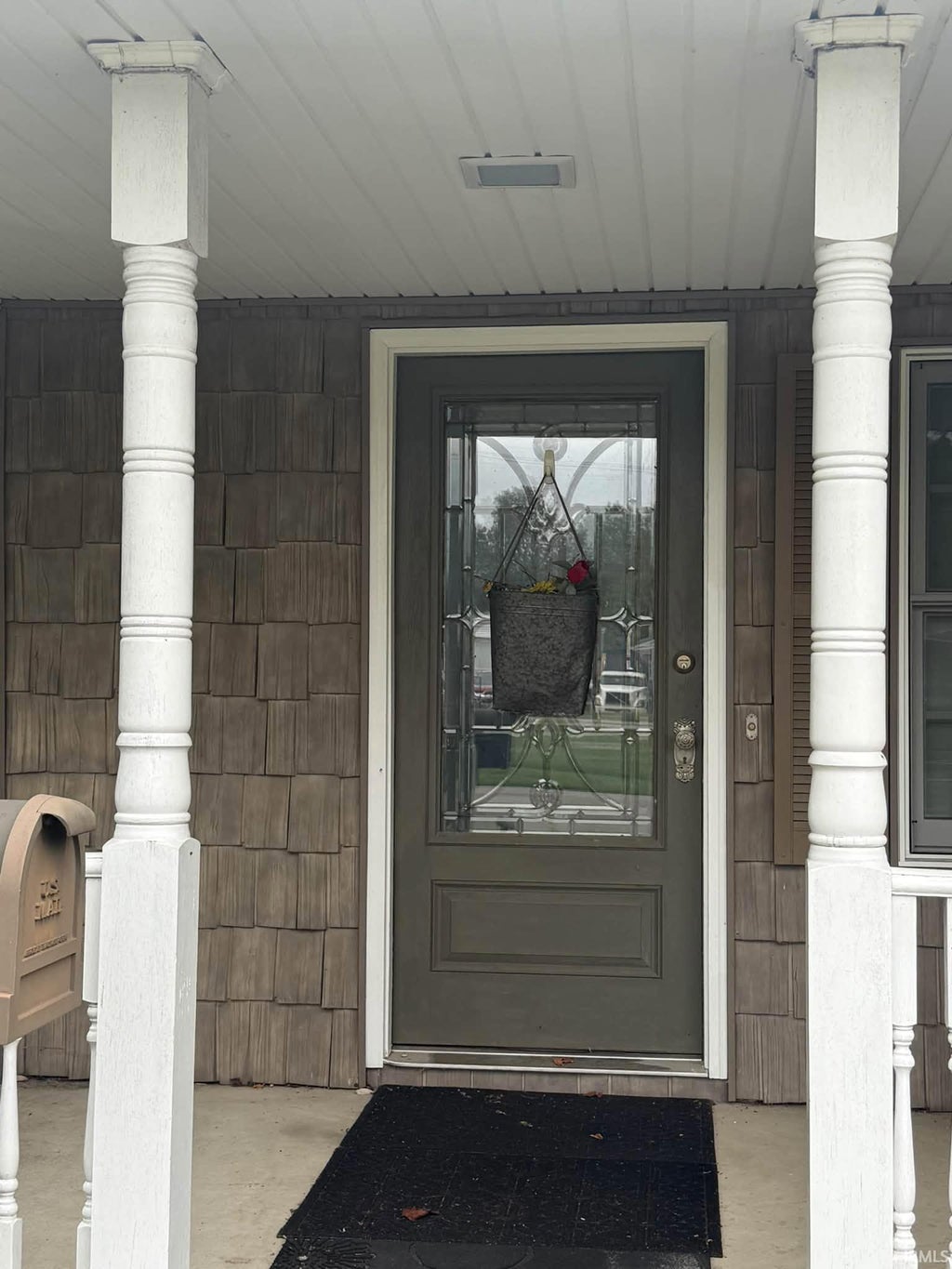 Photo of 19 S 21st Street, Vincennes, IN 47591 (MLS # 202639367)