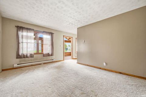 Tiny photo for 605 N Main Street, Gaston, IN 47342 (MLS # 202612690)