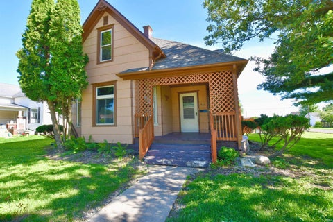Tiny photo for 401 E Main Street, Chalmers, IN 47929 (MLS # 202625295)