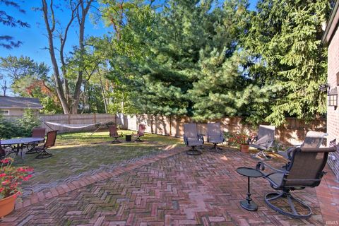 Tiny photo for 522 Napoleon Street, South Bend, IN 46617 (MLS # 202607157)