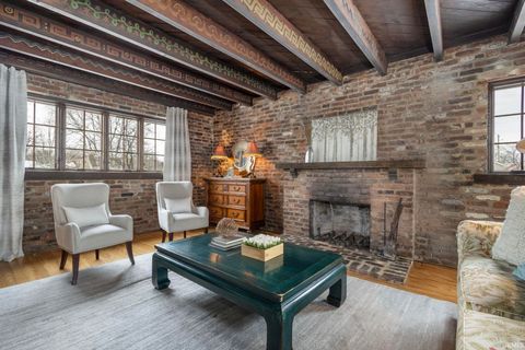 Tiny photo for 522 Napoleon Street, South Bend, IN 46617 (MLS # 202607157)