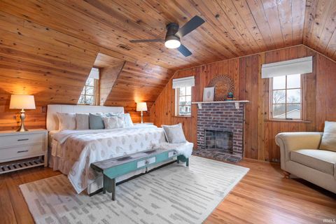 Tiny photo for 522 Napoleon Street, South Bend, IN 46617 (MLS # 202607157)