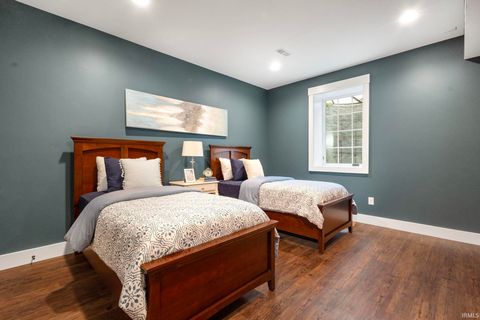 Tiny photo for 522 Napoleon Street, South Bend, IN 46617 (MLS # 202607157)