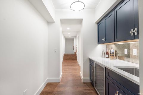 Tiny photo for 522 Napoleon Street, South Bend, IN 46617 (MLS # 202607157)