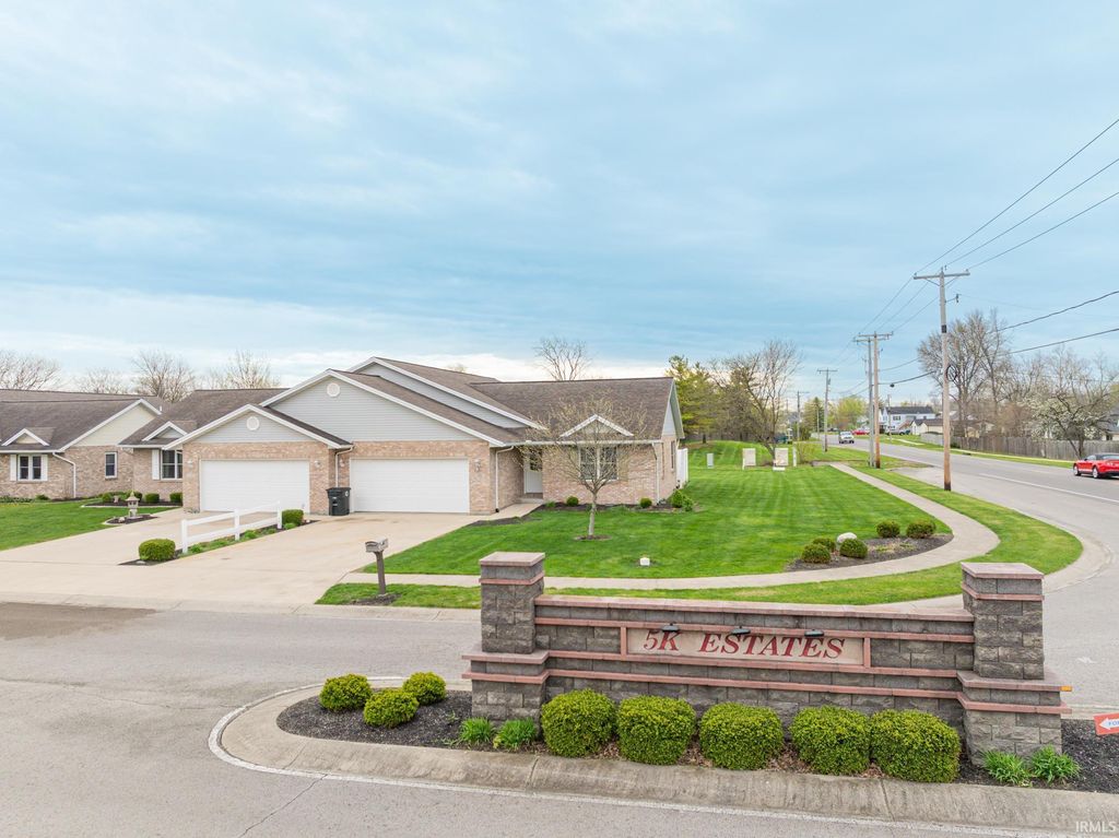 Photo of 101 E Charter Drive, Muncie, IN 47303 (MLS # 202612661)