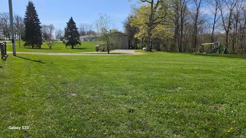 Tiny photo for 2956 S County Road 850 E, Walton, IN 46994 (MLS # 202612743)