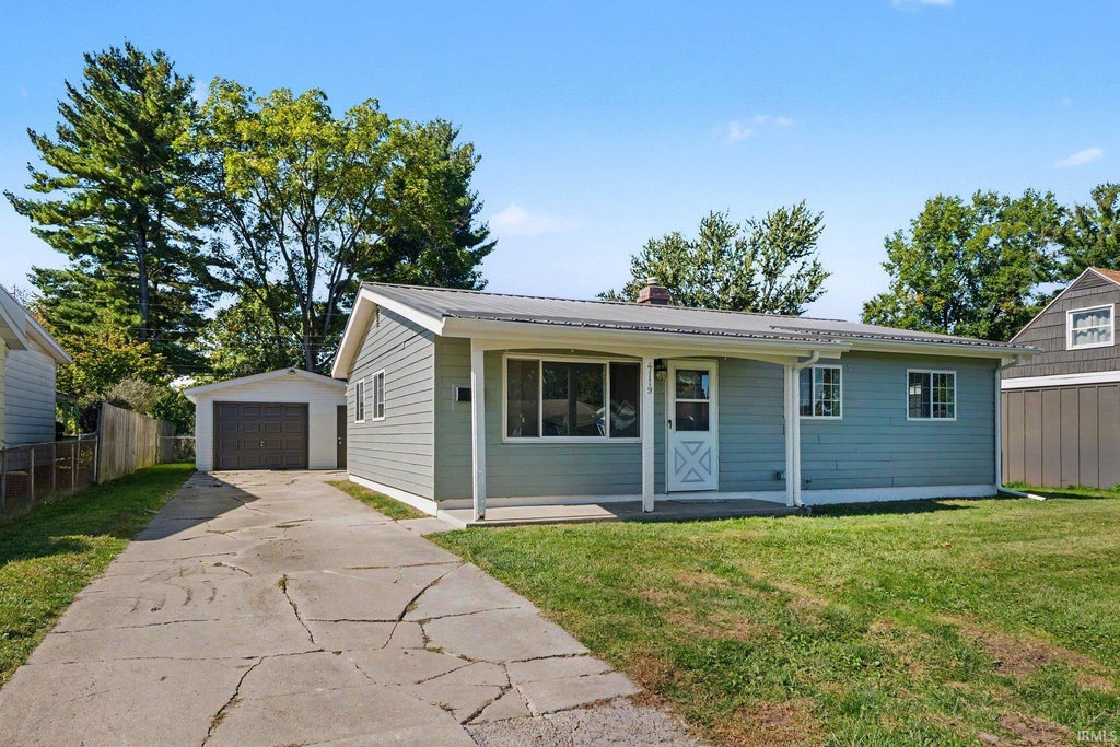 Photo of 4119 York Road, South Bend, IN 46614 (MLS # 202641658)
