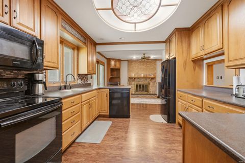 Tiny photo for 10496 N 200 W Road, Decatur, IN 46733 (MLS # 202625438)