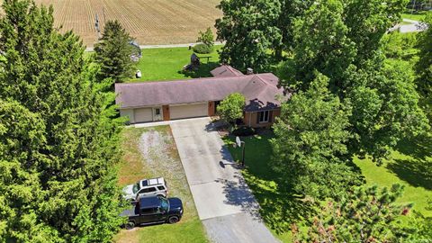 Tiny photo for 10496 N 200 W Road, Decatur, IN 46733 (MLS # 202625438)