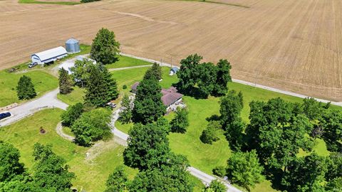 Tiny photo for 10496 N 200 W Road, Decatur, IN 46733 (MLS # 202625438)