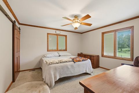 Tiny photo for 10496 N 200 W Road, Decatur, IN 46733 (MLS # 202625438)