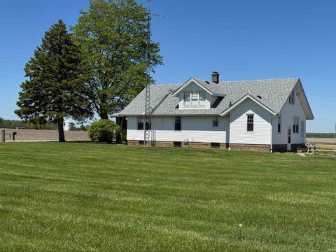 Photo of 4375 S 200 Street, Peru, IN 46970 (MLS # 202617448)