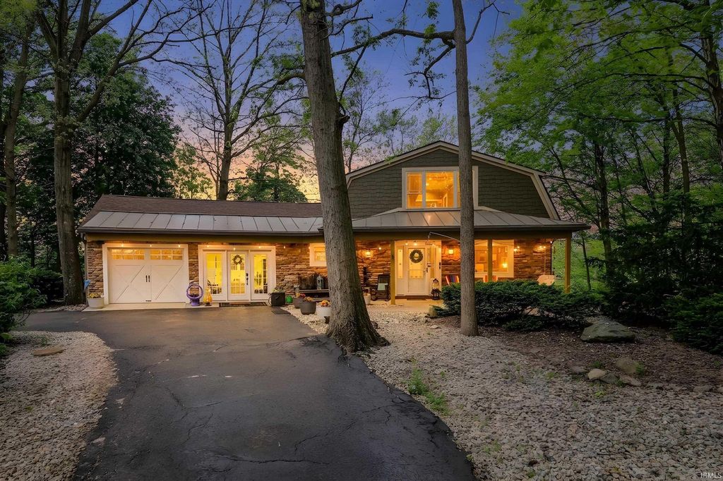 Photo of 17 Point Lane, Arcadia, IN 46030 (MLS # 202615791)