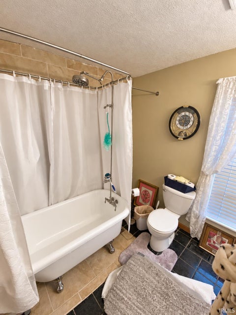 Tiny photo for 1107 S Webster Street, Kokomo, IN 46902 (MLS # 202643615)