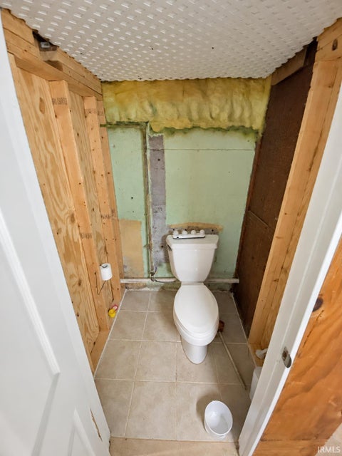 Tiny photo for 1107 S Webster Street, Kokomo, IN 46902 (MLS # 202643615)