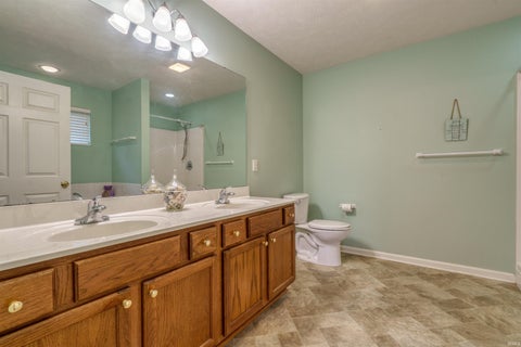 Tiny photo for 3014 Crescendo Court, Evansville, IN 47725 (MLS # 202637980)