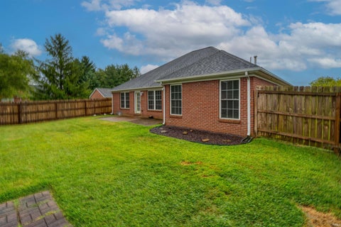 Tiny photo for 3014 Crescendo Court, Evansville, IN 47725 (MLS # 202637980)