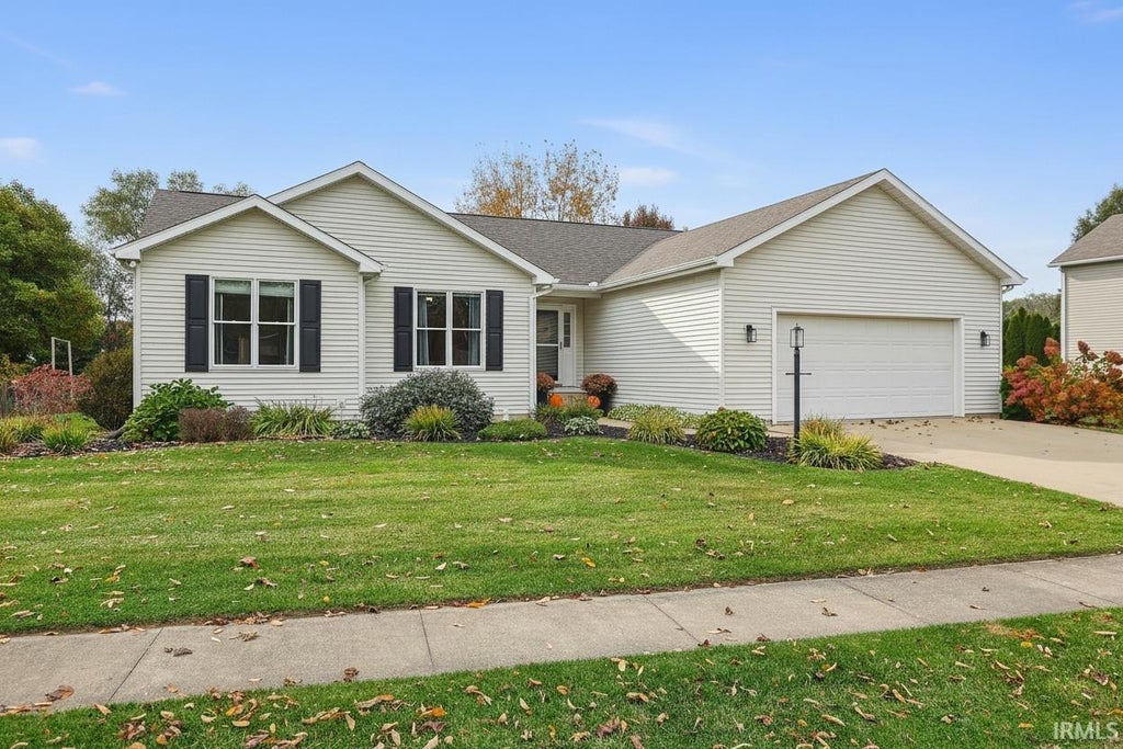 Photo of 52119 Windermere Drive, Granger, IN 46530 (MLS # 202644737)