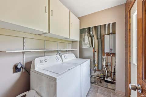 Tiny photo for 8312 Santa Fe Trail, Fort Wayne, IN 46815 (MLS # 202634368)