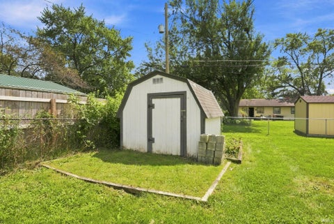 Tiny photo for 8312 Santa Fe Trail, Fort Wayne, IN 46815 (MLS # 202634368)