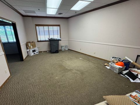 Tiny photo for 1200 W Linden Avenue, Logansport, IN 46967 (MLS # 202526145)
