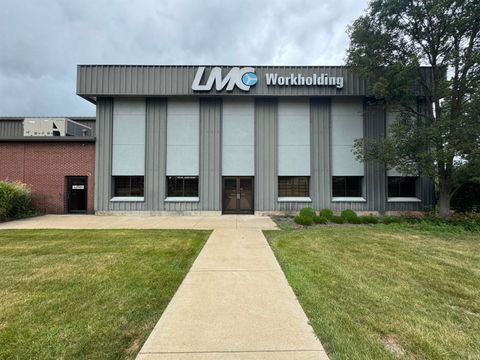 Tiny photo for 1200 W Linden Avenue, Logansport, IN 46967 (MLS # 202526145)