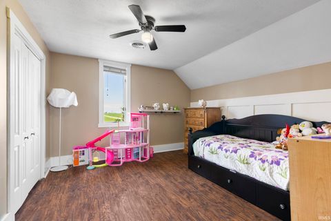 Tiny photo for 2144 S County Rd 1300 E, Frankfort, IN 46041 (MLS # 202625135)