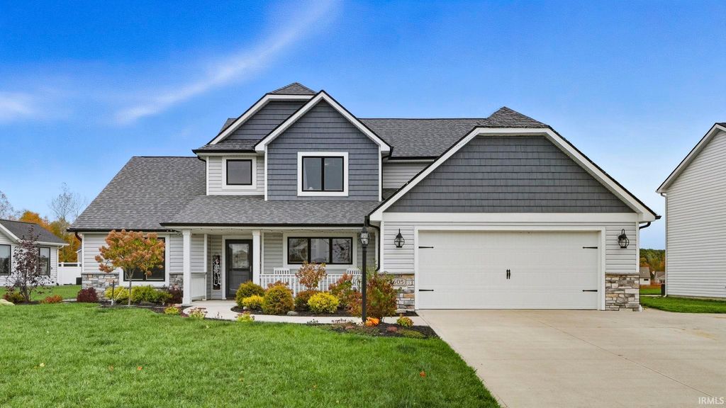 Photo of 605 Viburnum Creek Run, Avilla, IN 46710 (MLS # 202542960)